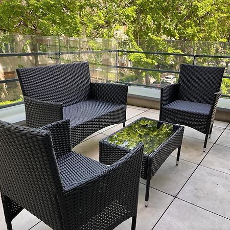 Skau Gajova Family Two Bedroom Apartment With A Terrace Free Parking Bratislava Exteriör bild